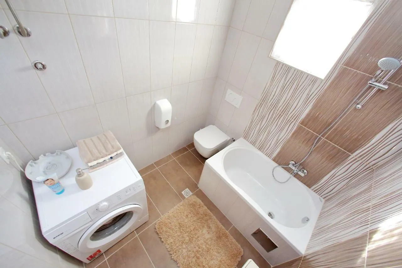 Apartments Ana Bibinje