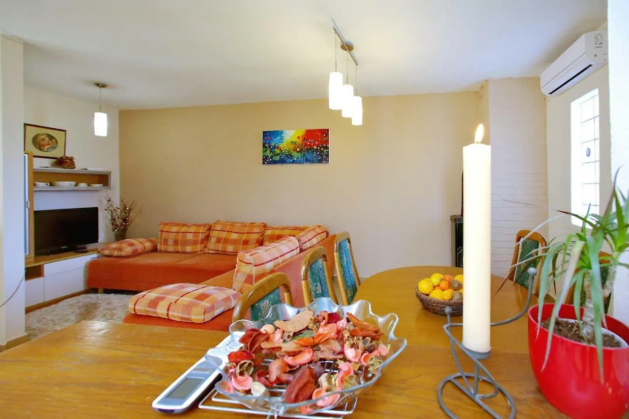 Apartments Ana Bibinje